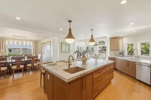 Kitchen - 2140 Janis Way, Carlsbad, CA 92008 photo 6 of 8