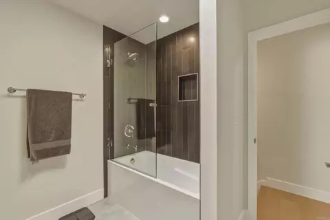 Bath - 2140 Janis Way, Carlsbad, CA 92008 photo 11 of 11