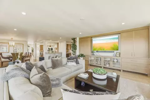 Living - 2140 Janis Way, Carlsbad, CA 92008 photo 3 of 4