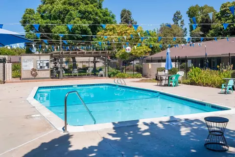 Exterior - 403 Los Arbolitos Blvd, Oceanside, CA 92058 photo 5 of 5