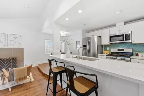 5443 New Mills Rd, San Diego, CA 92115