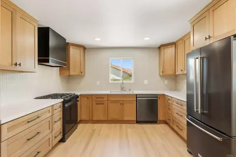 Kitchen - 361 E Indian Rock Rd, Vista, CA 92084 photo 2 of 4