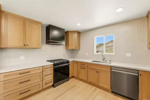 Kitchen - 361 E Indian Rock Rd, Vista, CA 92084 photo 1 of 4