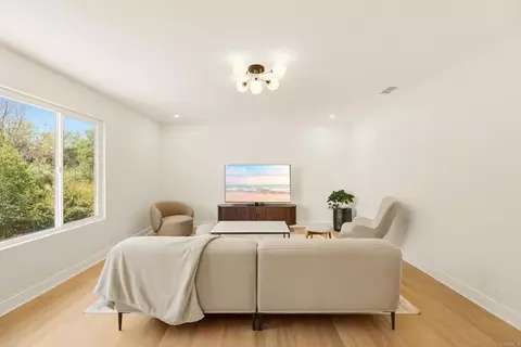 Living - 361 E Indian Rock Rd, Vista, CA 92084 photo 5 of 7