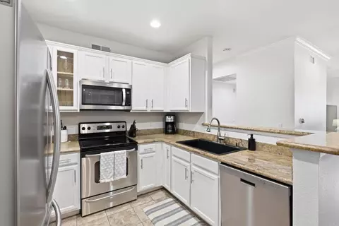 3845 Elijah Ct #613, San Diego, CA 92130