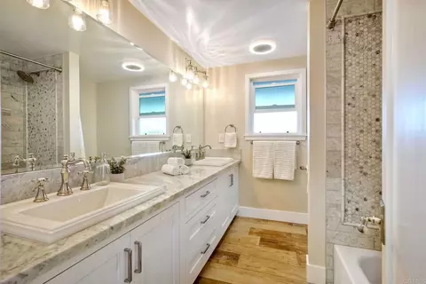 Bath - 1413 Trabert Ranch Rd, Encinitas, CA 92024 photo 4 of 5