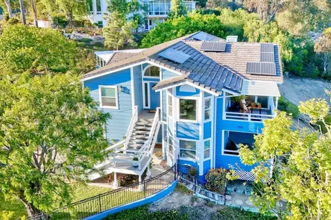 Exterior - 1413 Trabert Ranch Rd, Encinitas, CA 92024 photo 5 of 21