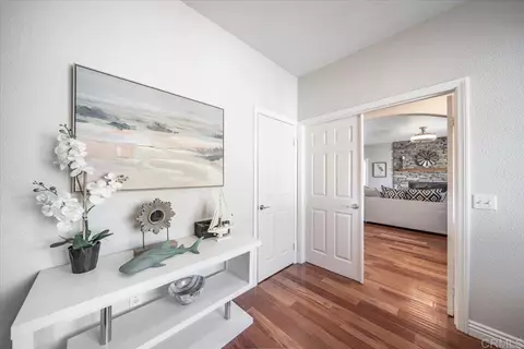 Entry Way - 20625 Sutherland Dm, Ramona, CA 92065 photo 1 of 2