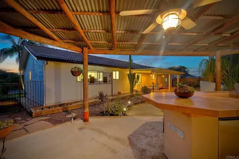 Exterior - 2185 Hawley Dr, Vista, CA 92084 photo 11 of 14