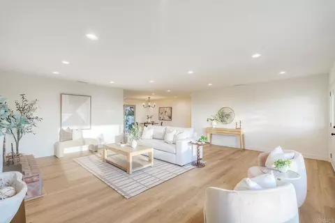 Living - 2185 Hawley Dr, Vista, CA 92084 photo 4 of 5