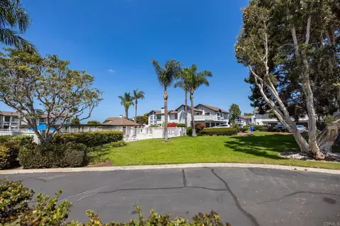 Exterior - 874 Marigold Ct, Carlsbad, CA 92011 photo 9 of 12