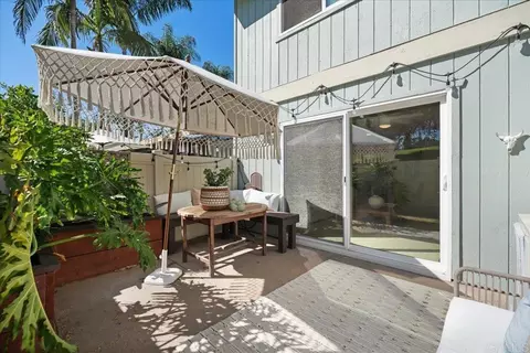 Exterior - 328 Winsome Pl, Encinitas, CA 92024 photo 3 of 5