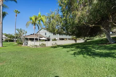 Exterior - 328 Winsome Pl, Encinitas, CA 92024 photo 5 of 5