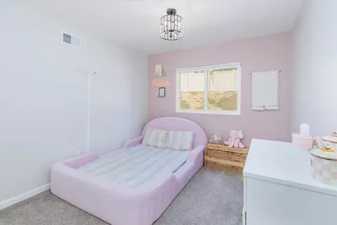 Bedroom - 15311 La Plata Ct, Ramona, CA 92065 photo 5 of 5
