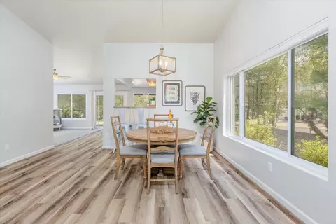 Dining - 15311 La Plata Ct, Ramona, CA 92065 photo 2 of 2