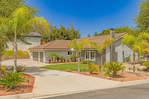 Exterior - 15311 La Plata Ct, Ramona, CA 92065 photo 3 of 13