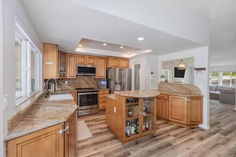 Kitchen - 15311 La Plata Ct, Ramona, CA 92065 photo 2 of 3