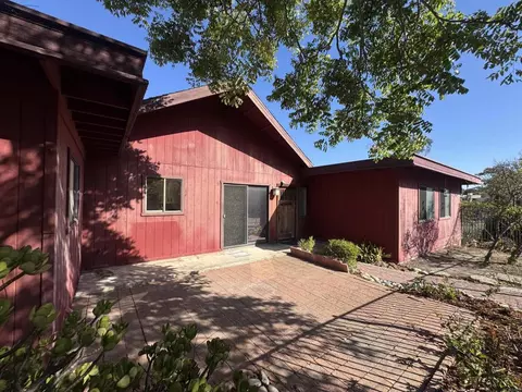 Exterior - 2115 Encinitas Blvd, Encinitas, CA 92024 photo 10 of 13