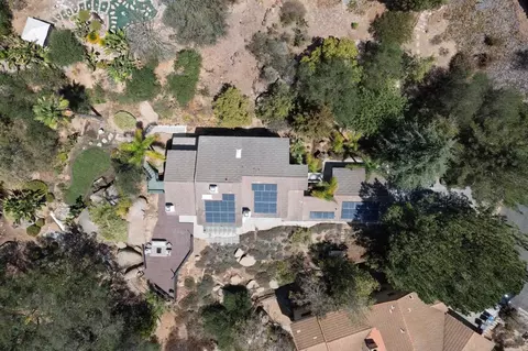 View/Area - 28320 Kettering Ln, Escondido, CA 92026 photo 1 of 3