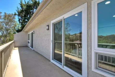 Exterior - 3192 Via De Caballo, Encinitas, CA 92024 photo 8 of 14