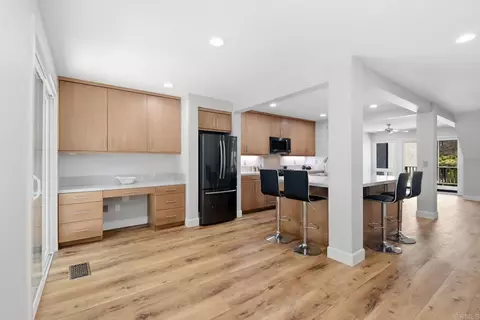 Kitchen - 3192 Via De Caballo, Encinitas, CA 92024 photo 3 of 5