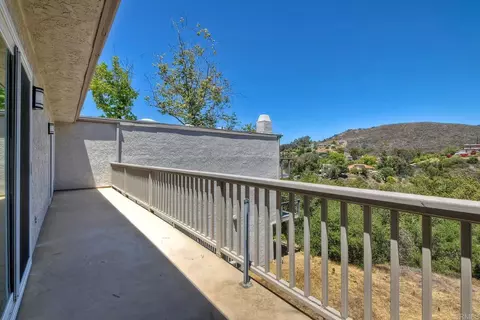 Exterior - 3192 Via De Caballo, Encinitas, CA 92024 photo 6 of 14