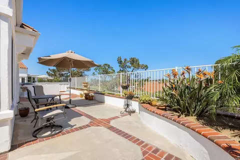 Exterior - 4994 Lamia Way, Oceanside, CA 92056 photo 5 of 6