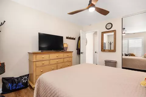 Bedroom - 4994 Lamia Way, Oceanside, CA 92056 photo 5 of 5