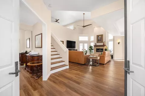 Entry Way - 4994 Lamia Way, Oceanside, CA 92056 photo 2 of 3