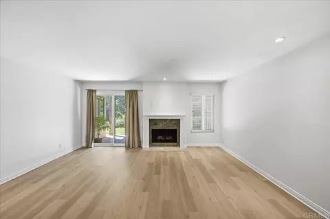 Living - 1635 Pala Lake Dr, Fallbrook, CA 92028 photo 4 of 7