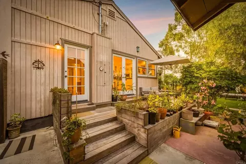 Exterior - 1751 Eolus Ave, Encinitas, CA 92024 photo 3 of 27