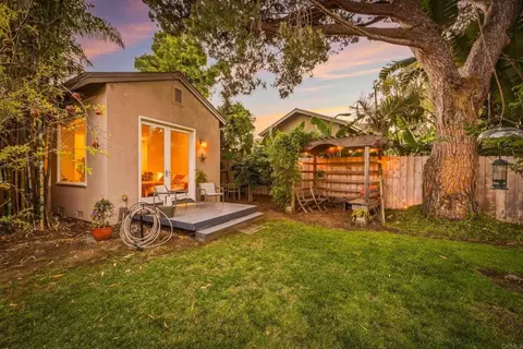 Exterior - 1751 Eolus Ave, Encinitas, CA 92024 photo 19 of 27