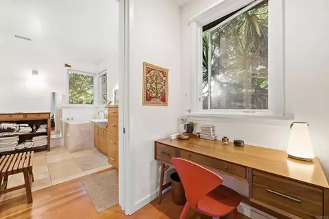Entry Way - 1751 Eolus Ave, Encinitas, CA 92024 photo 3 of 3