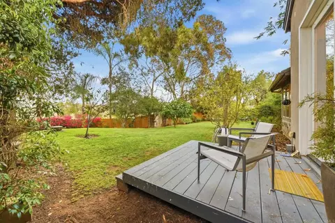 Exterior - 1751 Eolus Ave, Encinitas, CA 92024 photo 9 of 27