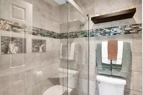 Bath - 3587 Cameo Dr #19, Oceanside, CA 92056 photo 2 of 3