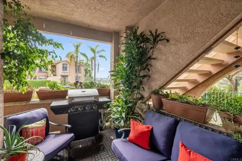 Exterior - 3587 Cameo Dr #19, Oceanside, CA 92056 photo 4 of 8