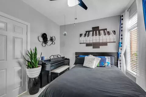 Bedroom - 3587 Cameo Dr #19, Oceanside, CA 92056 photo 4 of 6