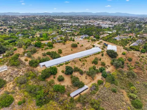 803 Quail Hill Rd, Fallbrook, CA 92028 photo 17