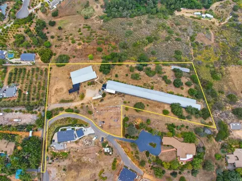 803 Quail Hill Rd, Fallbrook, CA 92028 photo 3