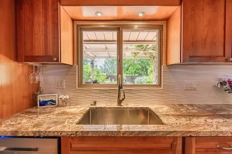 Kitchen - 4719 Via Inca, Fallbrook, CA 92028 photo 3 of 3