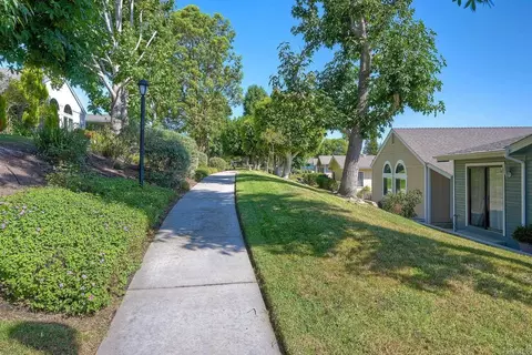 Exterior - 3547 Turquoise Ln, Oceanside, CA 92056 photo 7 of 11