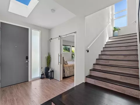 Entry Way - 1044 Arcadia Rd, Encinitas, CA 92024 photo 1 of 4