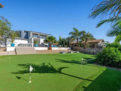 Exterior - 1044 Arcadia Rd, Encinitas, CA 92024 photo 11 of 13