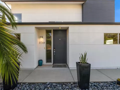 Exterior - 1044 Arcadia Rd, Encinitas, CA 92024 photo 6 of 13