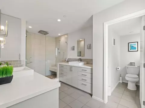 Bath - 1044 Arcadia Rd, Encinitas, CA 92024 photo 4 of 6