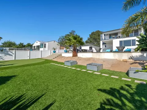 Exterior - 1044 Arcadia Rd, Encinitas, CA 92024 photo 12 of 13