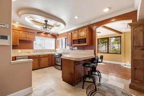 Kitchen - 951 Neptune Ave, Encinitas, CA 92024 photo 1 of 5