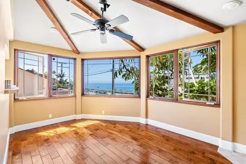 951 Neptune Ave, Encinitas, CA 92024