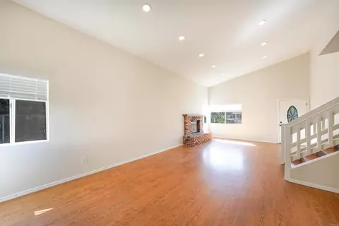 Living - 931 H St, Ramona, CA 92065 photo 5 of 8