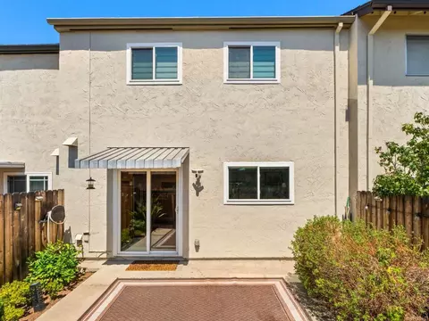 Exterior - 1253 N Mollison Ave #D, El Cajon, CA 92021 photo 6 of 8